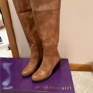 Tall Boots! cognac color NEW BOOTS! Wendiee Cognac Par size 6 never worn
